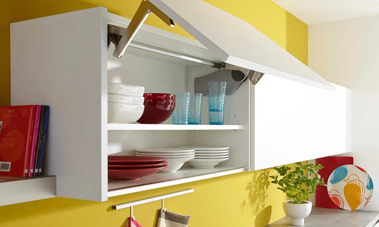BG599409_10_NOV-K100S_OS.webp